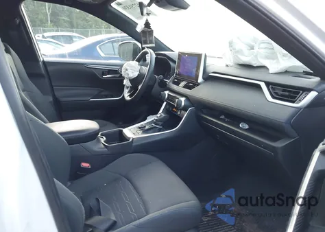 2024 Toyota Rav4 Se z USA, uszkodzony, nr VIN 2T3T6RFV3RW048460